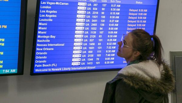 FAA says flights can resume following computer outage that brought U.S. airports to standstill