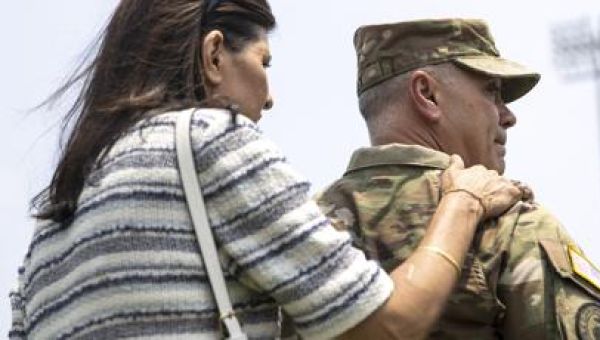 Nikki Haley kisses husband goodbye for yearlong Army deployment to Africa