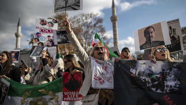 Iran to carry out executions of protesters ‘soon’: chief justice – La Prensa Latina Media