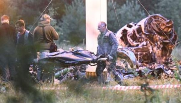 What could have caused the plane crash that reportedly killed Wagner warlord Yevgeny Prigozhin?