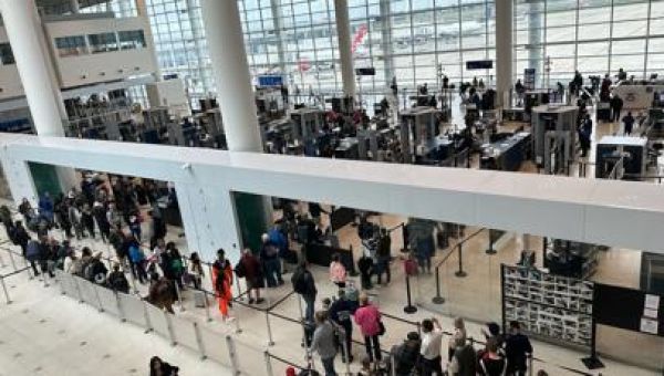 Man arrested after using plane's emergency hatch at New Orleans airport, authorities say