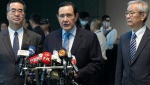 China’s Xi tells ex-Taiwan leader ‘external interference’ cannot block unification | Fox 11 Tri Cities Fox 41 Yakima