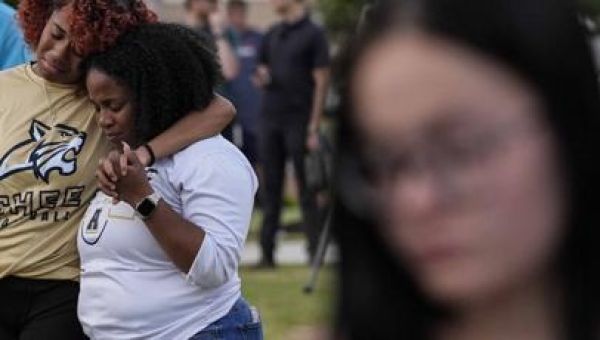 A 14-year-old student fatally shot 4 people in a rampage at a Georgia high school, officials say (copy)