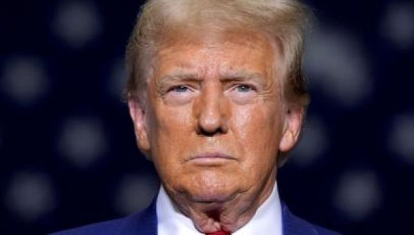 White House says Trump tariffs on Canada, Mexico and China will come Saturday. No word on exemptions (copy)