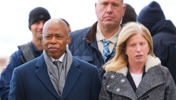 Luigi Mangione’s lawyer says New York’s mayor is politicizing his arrest