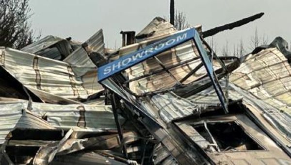 Lacey forest fire threatened 1,320 buildings but burned only 1 in ‘gut-wrenching’ loss for owner