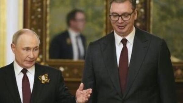 Serbia’s Vucic seeks low-price gas in Putin meeting