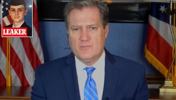 Top Republican demands to know why leak went unnoticed