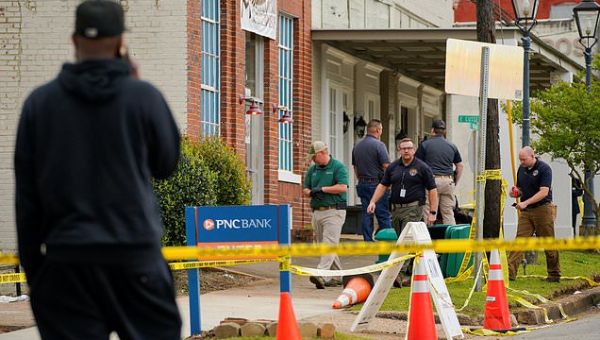 Alabama cops say ‘suspect’ in mass shooting ‘is no longer a threat’