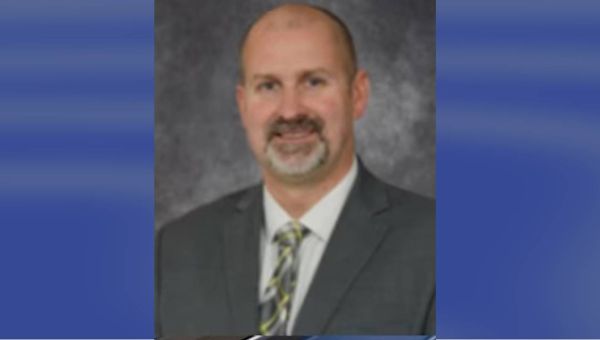 North Dakota state senator, wife, 2 children killed when plane crashes in Utah