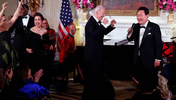 WATCH: South Korean leader breaks into ‘American Pie’ at state dinner