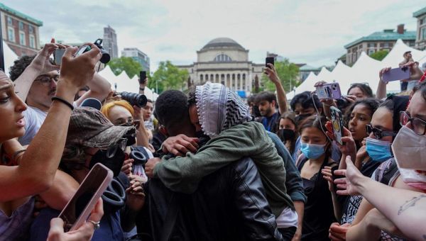 2 officers hurt in ‘crowd surge’ during Columbia University library protest, school says