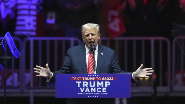 Essex Files: Trump to Celebrate 100 Days With a Rally in Michigan