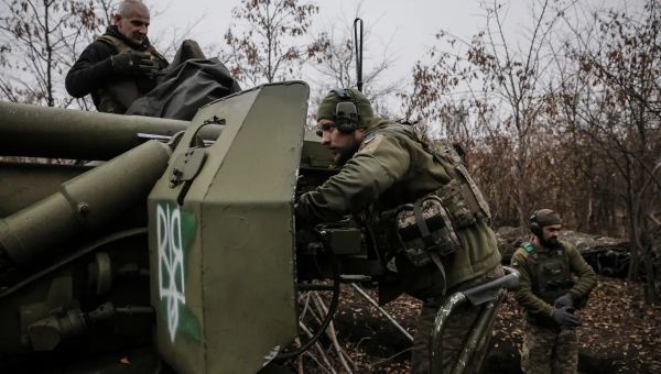 Biden will give Ukraine controversial land mines in policy shift
