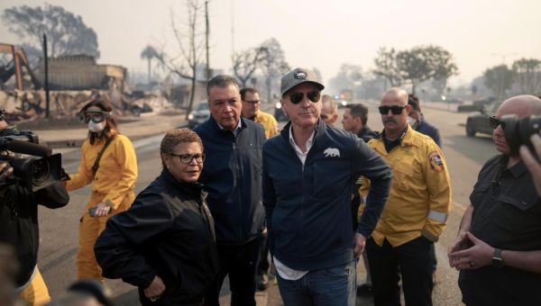 As fires tore across L.A., Mayor Karen Bass traveled back from Africa