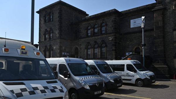 Massive manhunt launched in Britain for escaped ex-soldier accused of spying for Iran