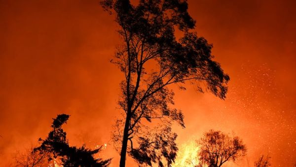 LA fires might get worse Tuesday  —  officials warn ‘extreme’ weather conditions could fan the flames