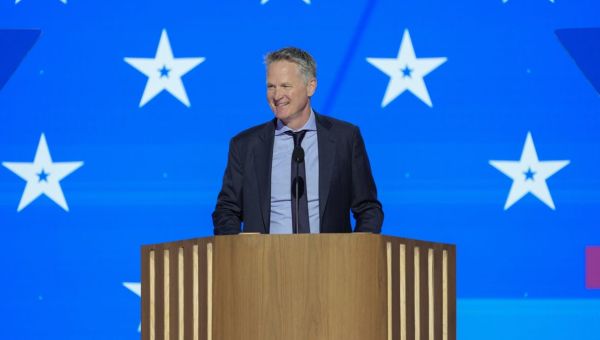 Watch as Steve Kerr, USA basketball head coach, gives speech at DNC in Chicago