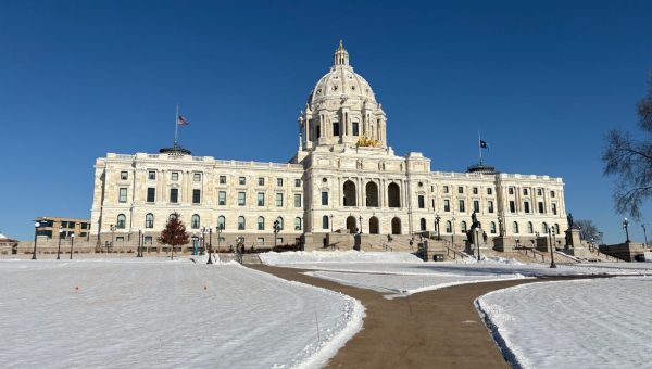 Minnesota House of Representatives fails to meet quorum Tuesday, Senate makes agreement