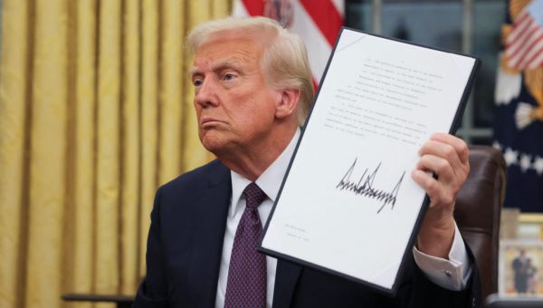 Trump announces pardon of online drug marketplace Silk Road founder Ross Ulbricht