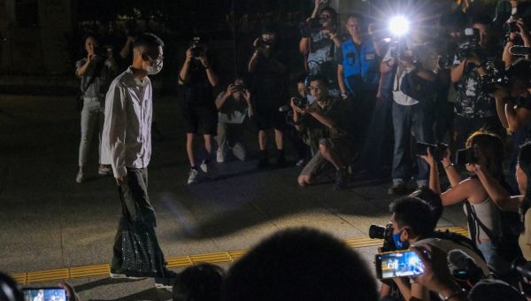 Hong Kong editors sentenced in landmark case – The Boston Globe