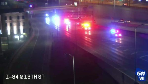 Driver on wrong side of I-94 marks 2nd incident involving campaign motorcade in Milwaukee
