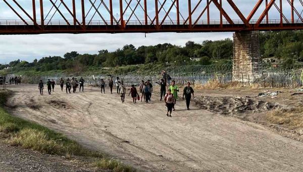 Illegals Hoboing Into US on Trains Causes Eagle Pass and El Paso Rail Bridge Shutdown