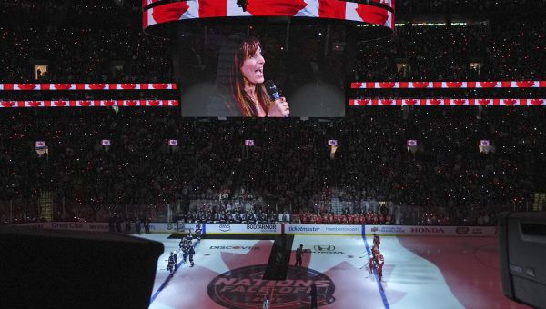 Chantal Kreviazuk’s ‘O Canada’ lyric change at 4 Nations final draws praise, criticism: ‘Loving the nuances’ to ‘Disrespectful’