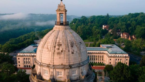 Bomb threats cause evacuations at multiple US statehouses