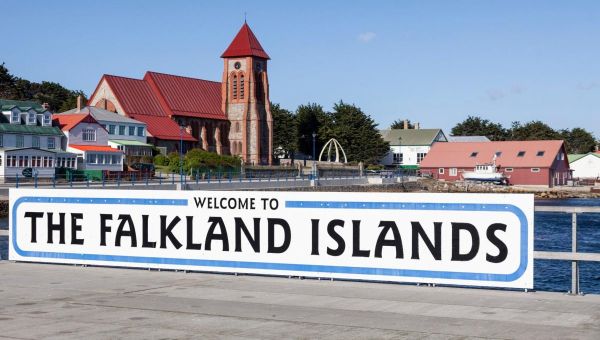 Argentina vows to gain ‘full sovereignty’ of the Falklands with ‘concrete action’ after Chagos deal