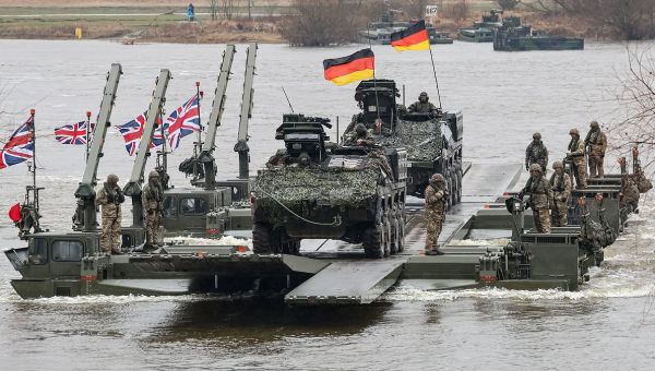 Germany ‘debates conscription’ as Putin could ‘pivot’ from Ukraine