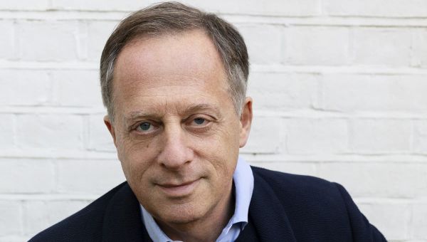 BBC chairman under rising pressure to quit for ‘significant error of judgment’
