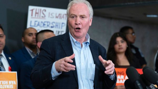 Maryland dad Abrego Garcia moved out of brutal El Salvador jail but remains behind bars, says senator who met with him