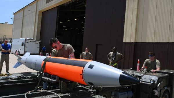 US to build new nuclear gravity bomb