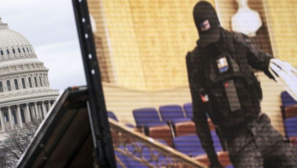 Supreme Court to Hear Jan. 6 Appeal, Complicating Trump Trial