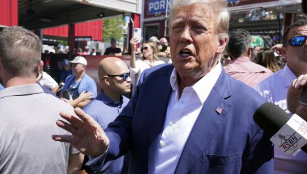 Trump returning to Iowa for eighth campaign stop in little more than month