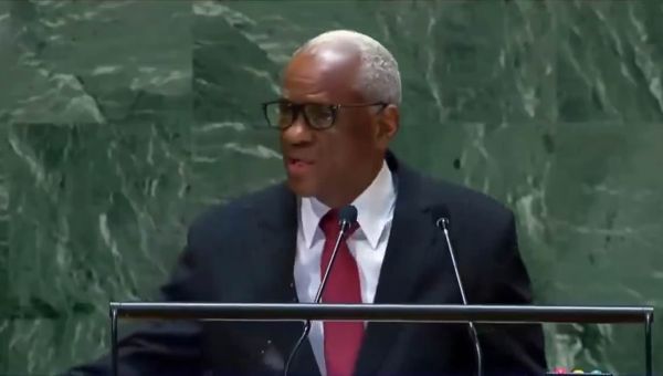 Haitian official makes embarrassing mistake in front of leaders at UN