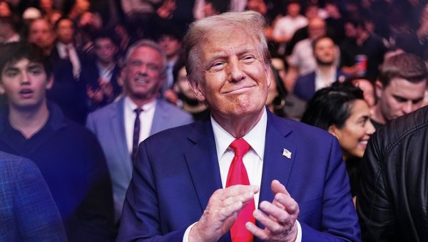 Donald Trump picks ex-NFL star for prominent cabinet role