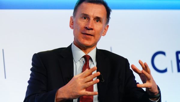 Hunt promises to ‘get Britain growing’ with tax-cutting autumn statement