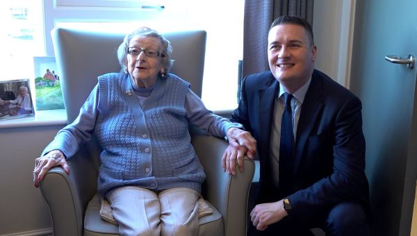 Labour’s delayed social care reforms ‘will cost lives’ of elderly