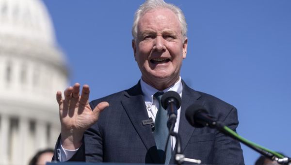 4D Chess: Bukele Lets Van Hollen Meet With Abrego Garcia for Damning Pics That Blow Up Dem Narrative