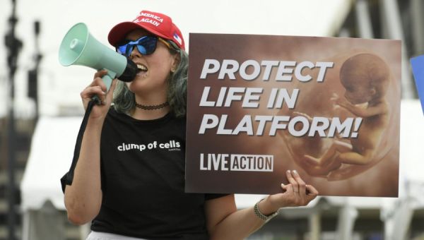 Two arrested in Texas for performing abortions