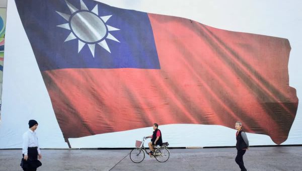 China Army Says Will Tighten ‘Noose’ Around Taiwan if Separatism Escalates