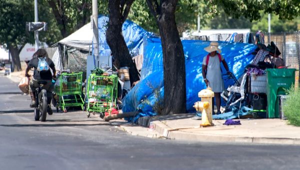 Stockton mayor reacts to Newsom executive order to clear homeless encampments