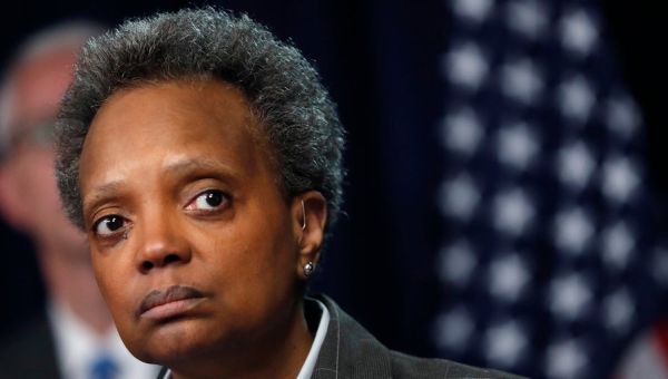 Lightfoot campaign, desperate for volunteers, asks teachers to offer ‘credit’ to students who join: report