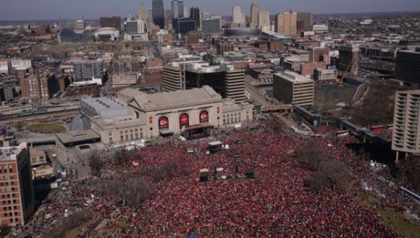 22 people shot, 1 killed after Chiefs Super Bowl rally in Kansas City, police chief says