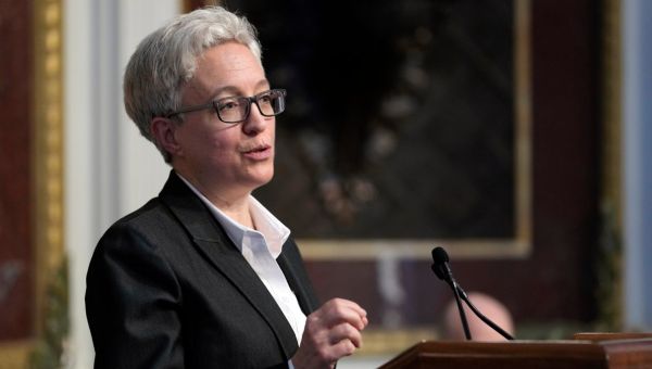 Oregon lawmakers pass bill to recriminalize hard drugs