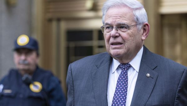 Menendez to launch longshot independent Senate bid – Washington Examiner