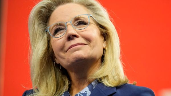 Biden awards Liz Cheney presidential medal along with Bill Bradley and others