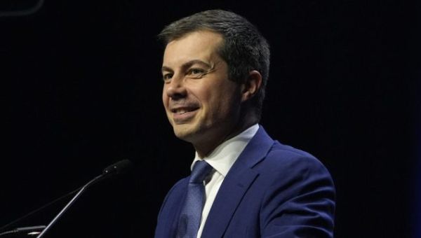 Watch live: Buttigieg hosts VoteVets town hall in Iowa
